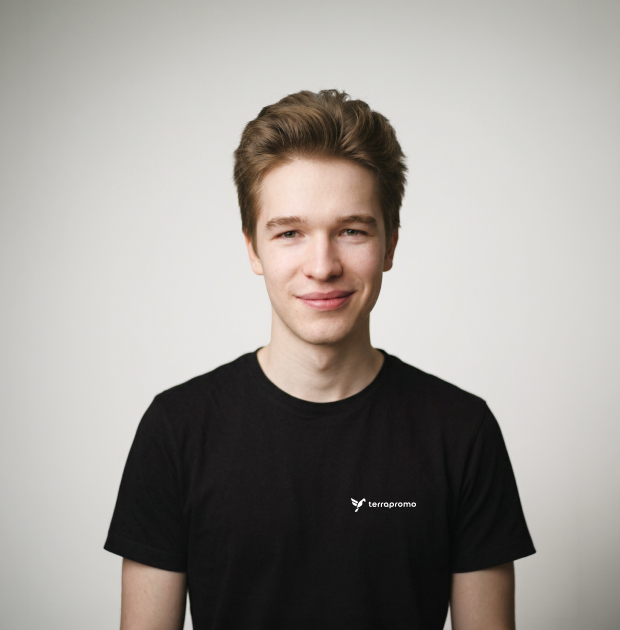 Данило Мельник